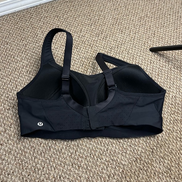 Lululemon Run Times Bra *High Support - Picture 4 of 7